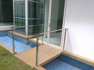 glass-fencing-3