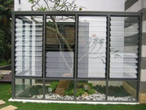 glass fencing